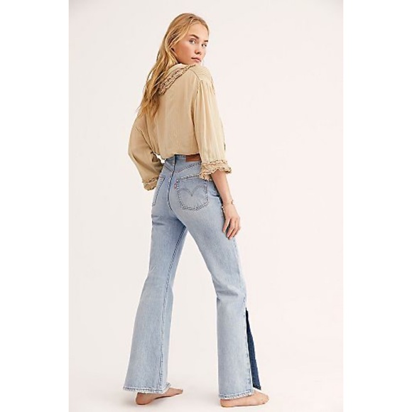 Levi’s Ribcage Split Flare Jeans - Picture 12 of 15